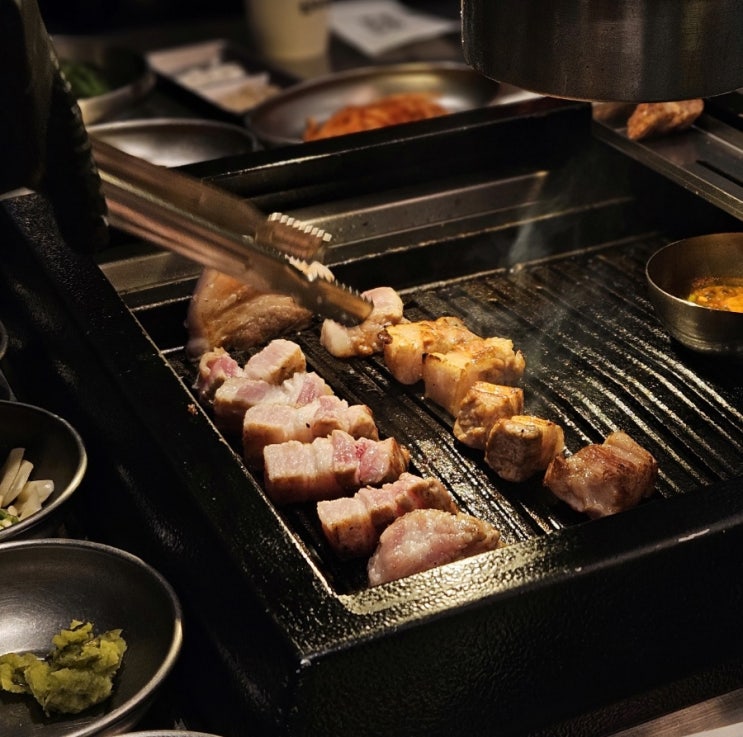  압구정로데오 맛집 탐방, 서비스와 분위기가 좋은 압구정로데오 고깃집, 압구정고깃집