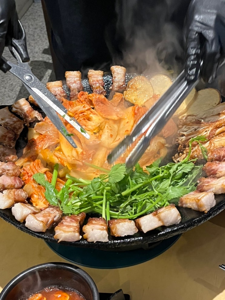  대전 유성온천 저녁 삼겹살 회식 세겹 식당