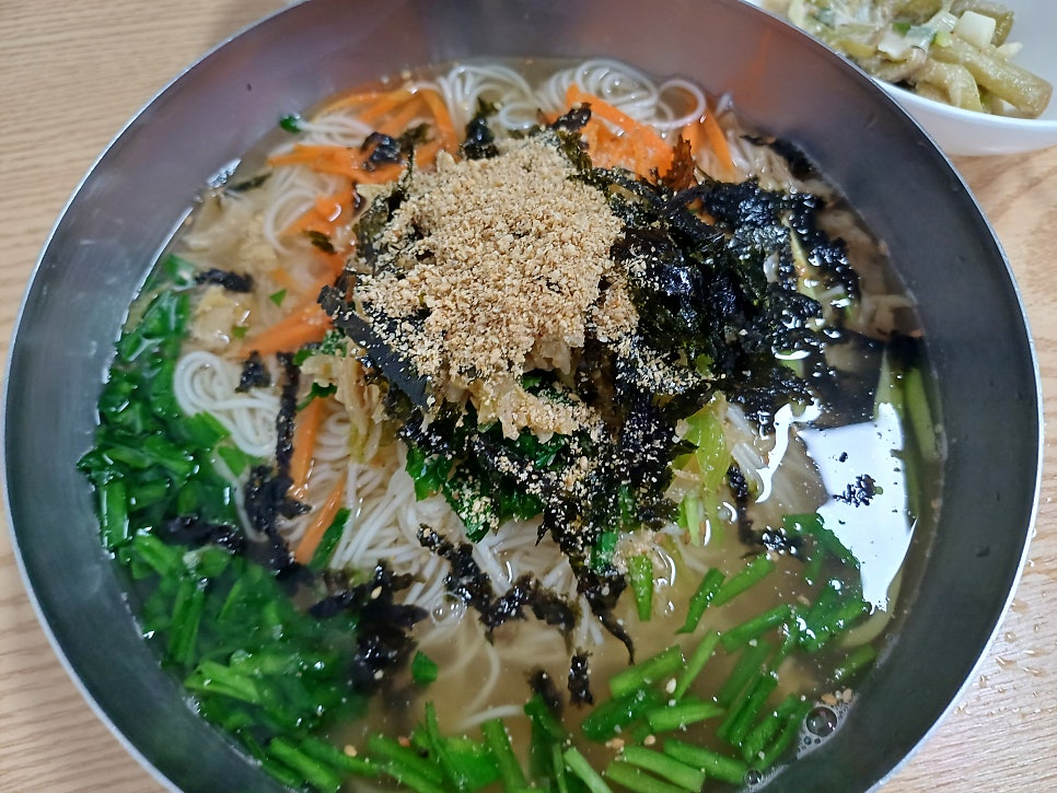 맛있는잔치국수 사진 2