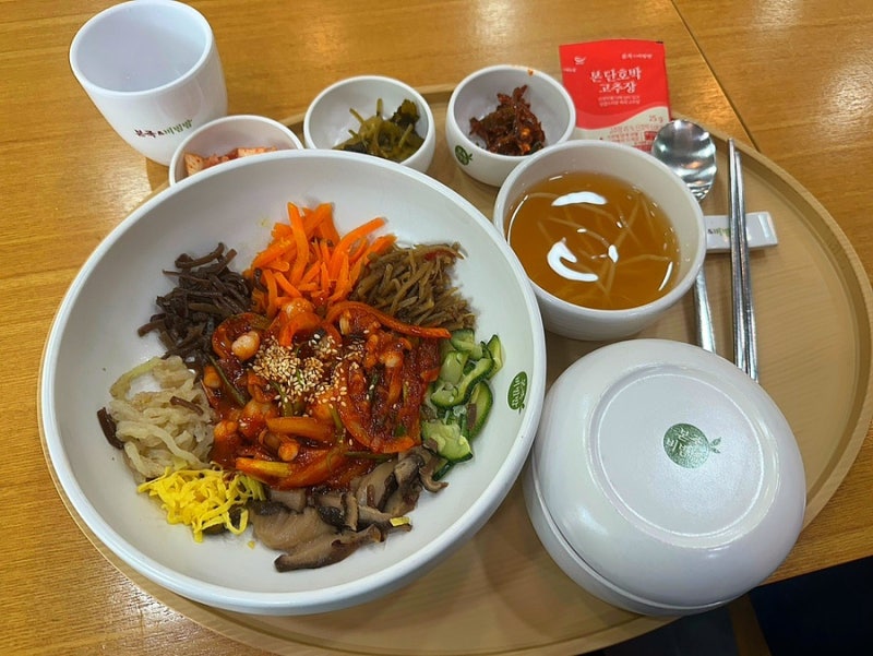군산 본죽 비빔밥 _ 건강한 한끼식사 죽 전문 프랜차이즈 브랜드