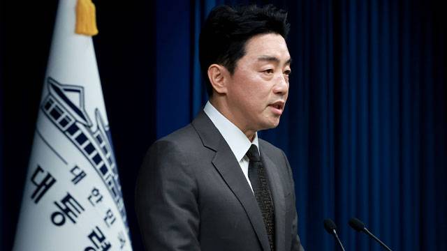 <b>강훈식</b> 대통령<b>비서실장</b> "<b>미국 구금</b> 근로자 석방 교섭 마무리"