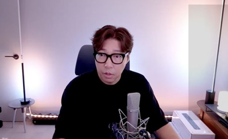 전 부인 <b>윰댕</b> ! 경찰 고인 심장 통증 흉통 호소 사인 부검 <b>추모</b> 애도