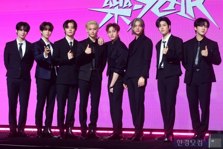 <b>스트레이키즈 빌보드</b> 200차트 <b>연속</b> 1위_새로운 케이팝 역사... 