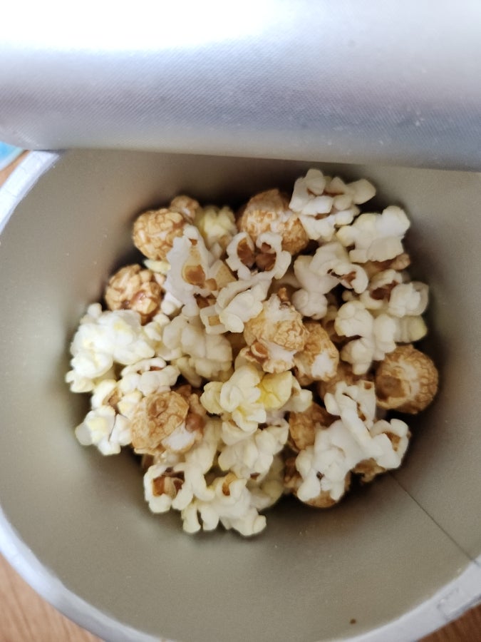  카라멜&솔트 팝콘 간식으로 좋은 과자 칼로리