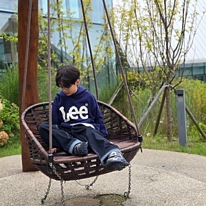 Lee키즈 데님 초등학생 청바지 브랜드 추천, 후드 셋업으로 초등 가을 등교룩 완성
