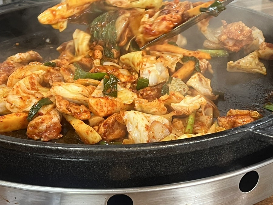 후다닭춘천닭갈비막국수 사진 1