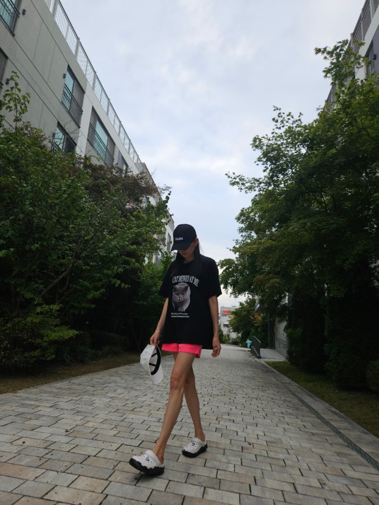  소두핏 완성! 여름 데일리룩에 딱 맞는 크리션 심플볼캡