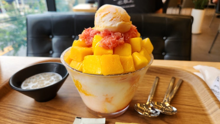  천안 두정동 설빙 신메뉴 깨먹는 THE돼지바설빙 못먹고 온 날