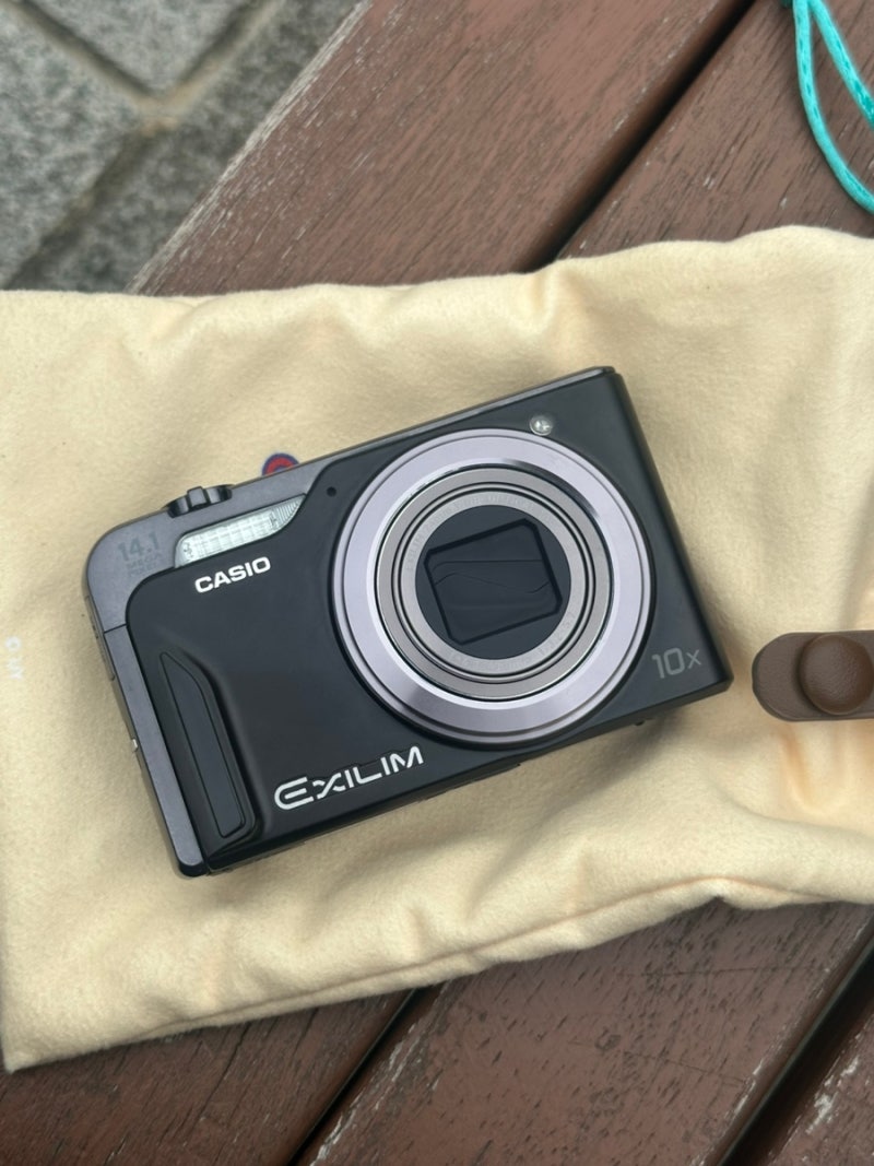 [후기 - 디카] 카시오 엑슬림 CASIO H15 EXILIM EX-H15 사용 후기 및 작례