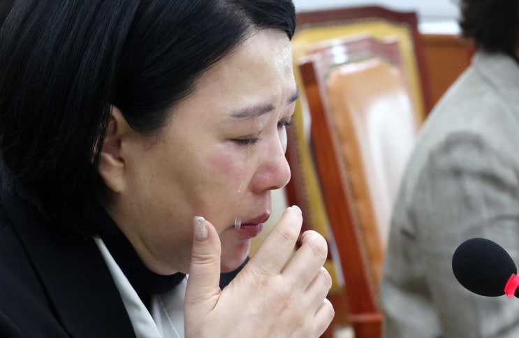 故 <b>오요안나 모친</b>, MBC 앞 <b>단식 농성</b> 돌입…"문제 해결 의지 없다"