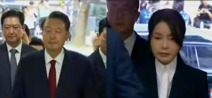 윤석열-김건희, '<b>통일교 게이트</b>' <b>의혹</b> 증폭...ODA 예산 사적... 