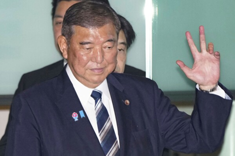( #일본총리사임 #<b>자민당총재</b> #<b>고이즈미</b>신지로 #<b>다카이치</b>사나에... 