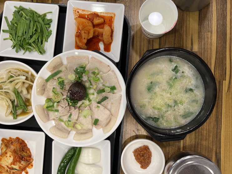  부산 해운대 오복돼지국밥 여행객들이 찾는 이유를 알겠다