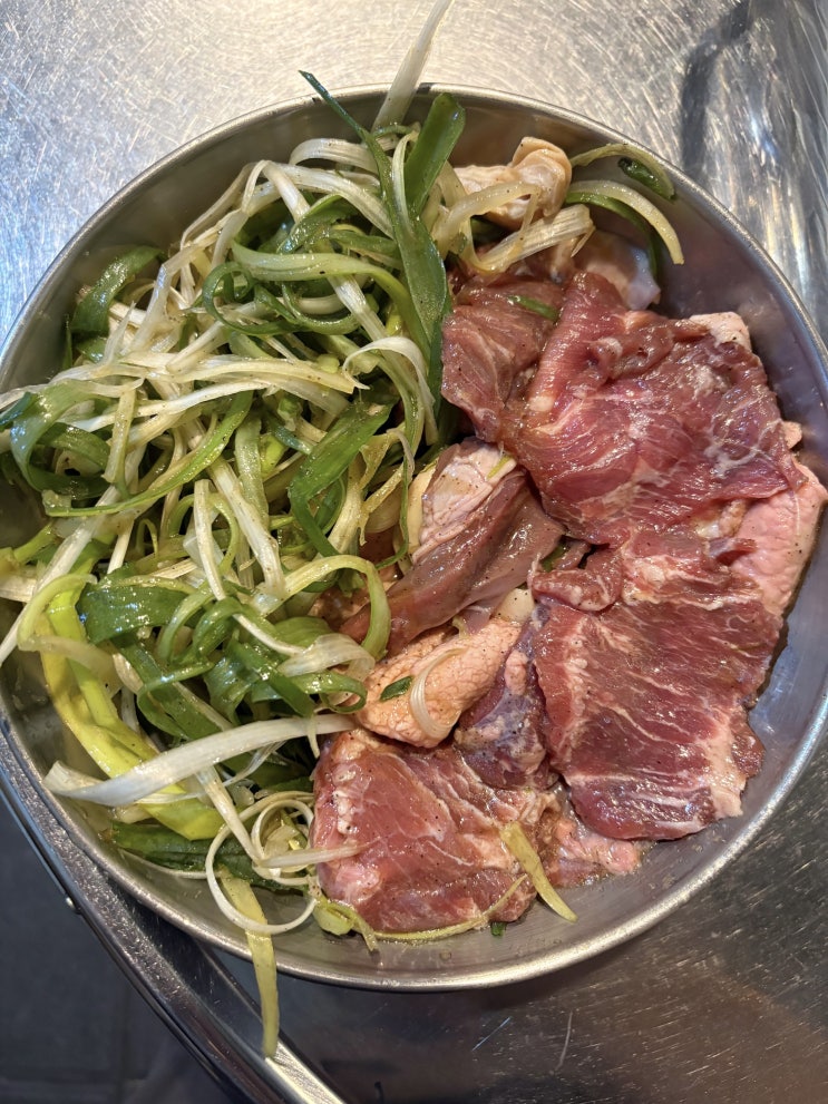  중랑역 맛집 추천 가성비 좋은 상봉 고기집 부속시대 모둠한판 후기