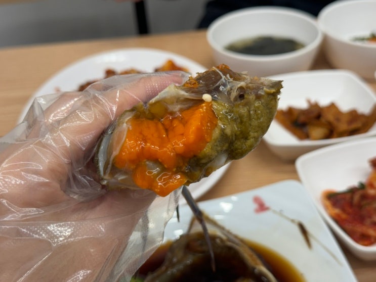 교대역 한식 맛집 유월집, 점심뷔페부터 간장게장, 산낙지볶음까지. 남도음식 제대로