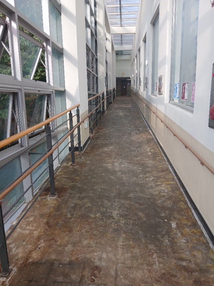 인천 <b>장애인 경사로</b> 설치 & EPDM 고무칩 바닥 <b>시공</b>... 