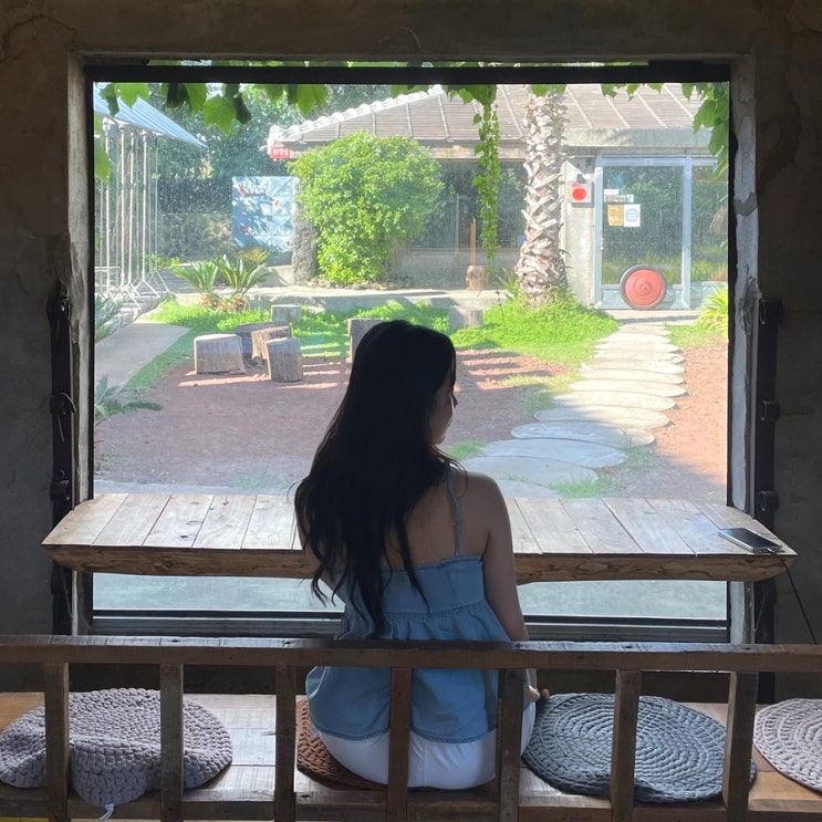  제주 서쪽 카페 벨진밧ㅣ사진은 잘 나오는 감성 카페
