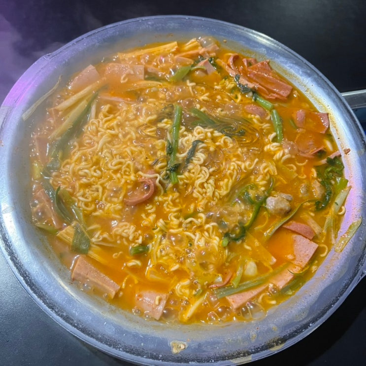  [파주 맛집] 고사리꽃삼겹살과 부대찌개의조합_완백부대찌개 운정본점