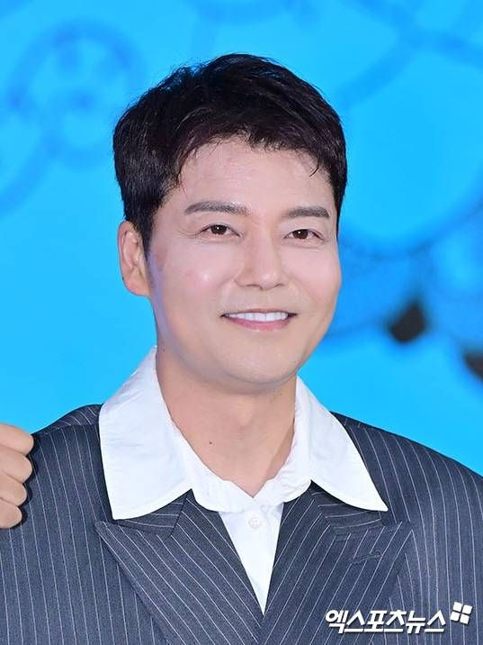 <b>전현무</b>, '공개연애' 두 번 하더니 셀프 폭로 "연애할 때 <b>한강</b>... 