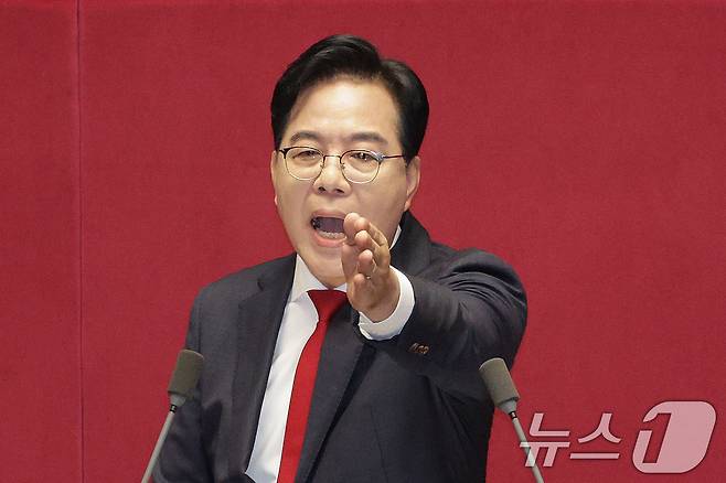 극우당 <b>송언석</b> <b>연설</b>, 53분간 46회? 극우들 박수갈채? "거짓... 