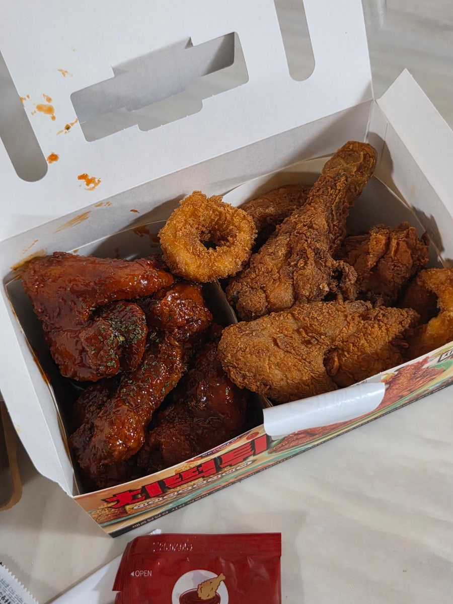 치킨인류 내곡홍제점 사진 6