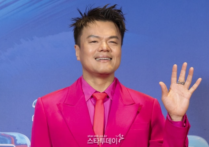 <b>대중문화교류위원장</b> <b>박진영</b> 프로필
