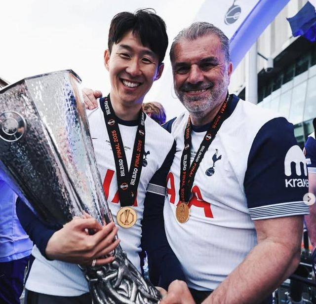 <b>손흥민</b> 우승시켰다! <b>EPL 복귀</b>! 포스테코글루 노팅엄 부임... 