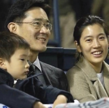 삼성 이재용 장남 <b>이지호</b> 그는 누구? <b>해군 입대</b>·미국 시민권... 