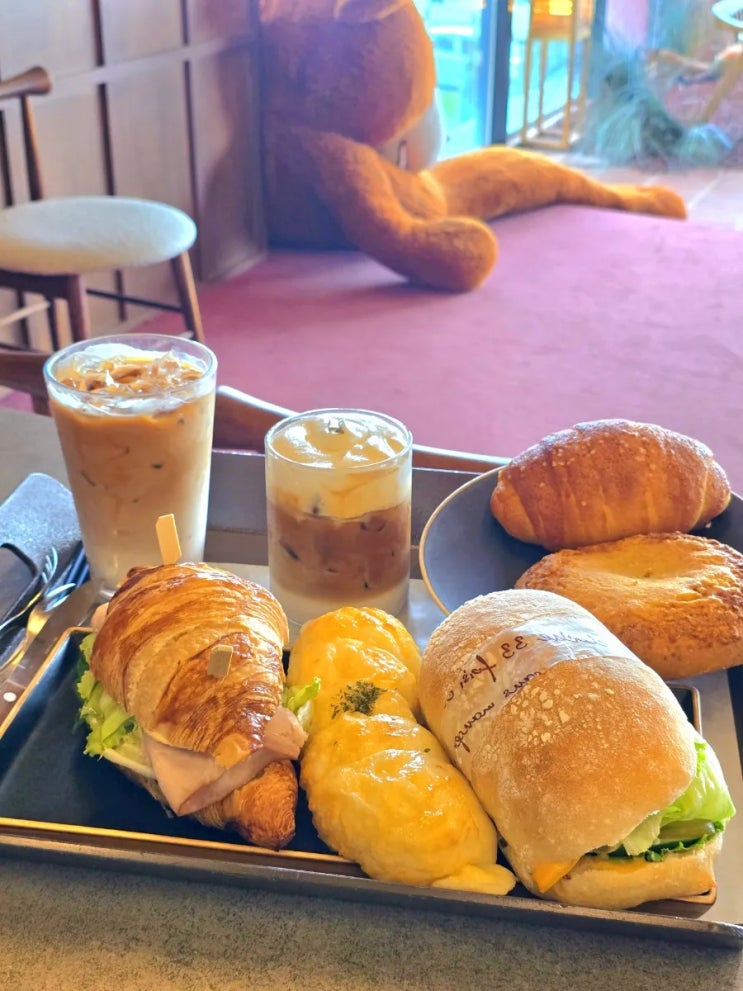  목포카페 오션뷰 페어링 평화광장 베이커리 빵 맛집