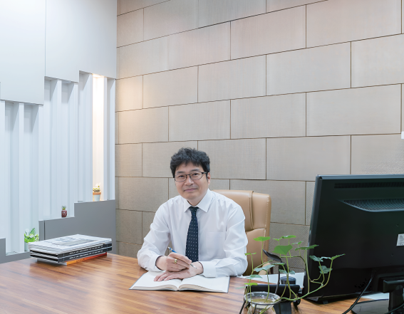  풍부한 경험과 정확한 시공, 일상까지 책임지는 공간을 완성하다 / YD인테리어 김상욱 대표