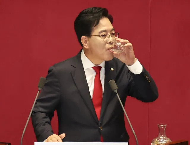‘<b>노상원 수첩</b>대로 됐으면 좋았을 걸’ <b>송언석</b>에 민주... 