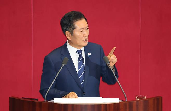 250911 <b>정청래</b>, 국힘 향해 손가락질하며 강경노선 재확인