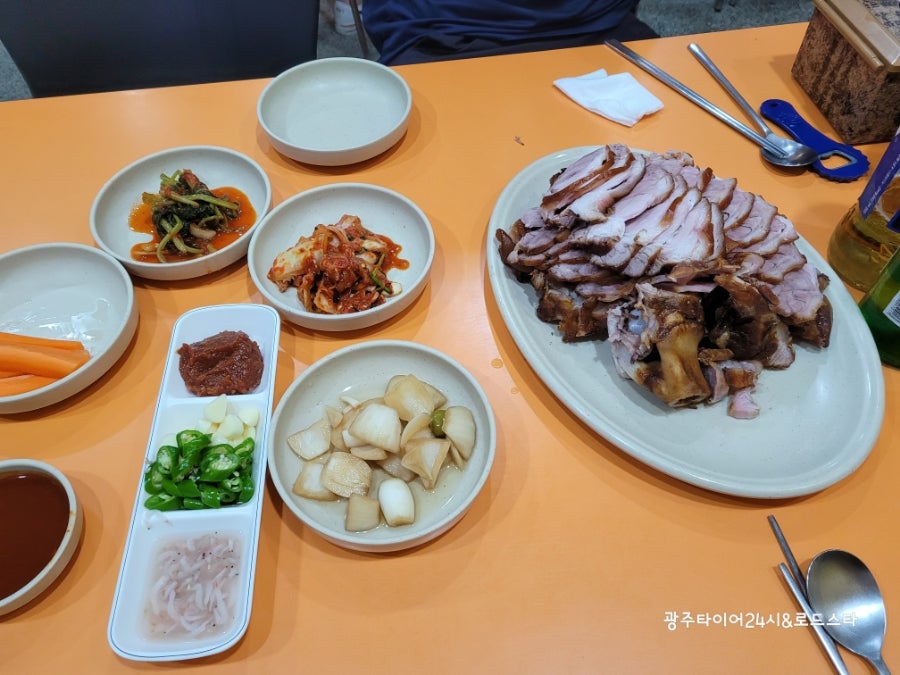 장원왕족발 사진 5