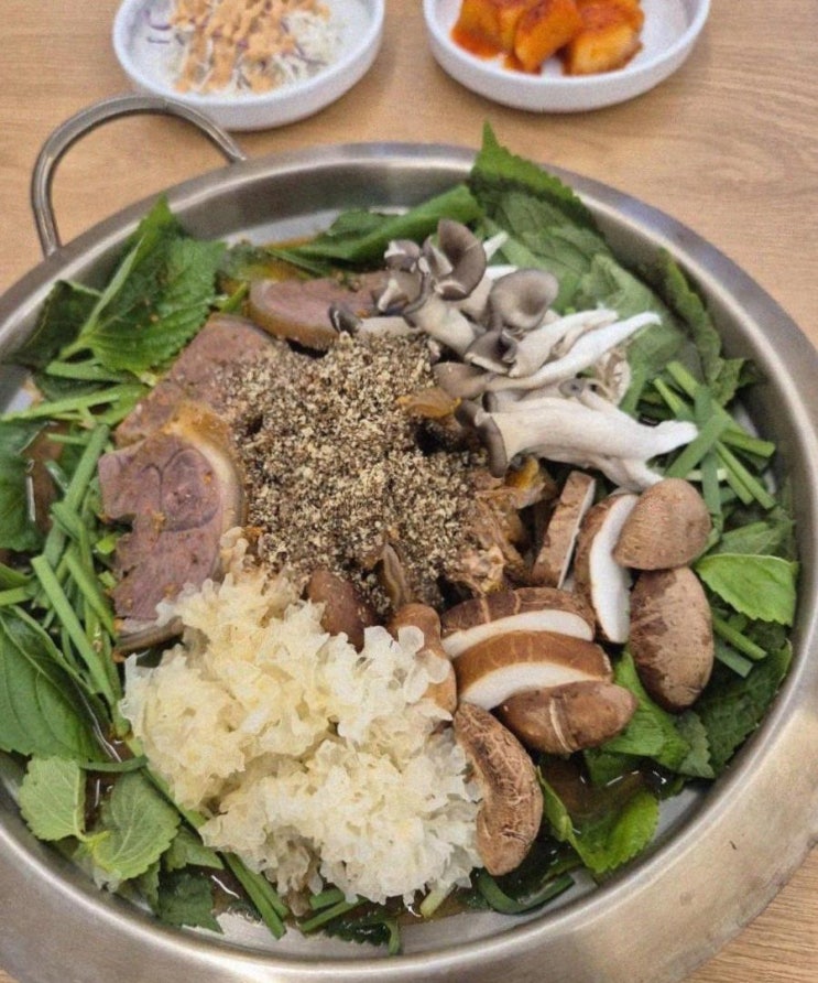  천복집 흑염소 인천부평점인천 건강한 한 끼 식사하고 왔어요