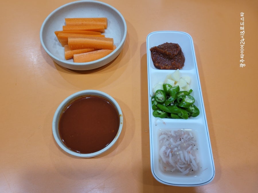 장원왕족발 사진 2