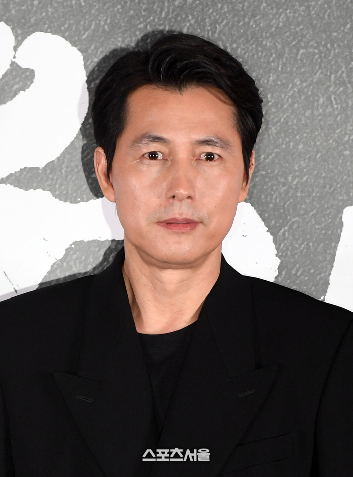 <b>정우성</b>, 혼외자|혼인신고 후 첫 공식 석상 나들이