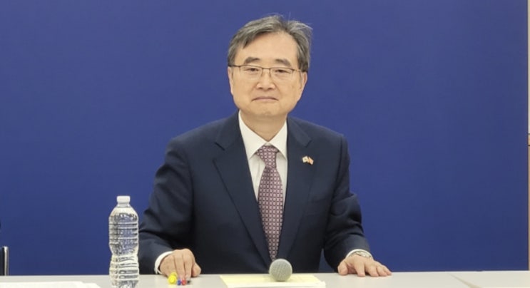 <b>구금</b> 한국인 316명 내일 전세기 <b>귀국</b>…외교부 “수갑 안... 