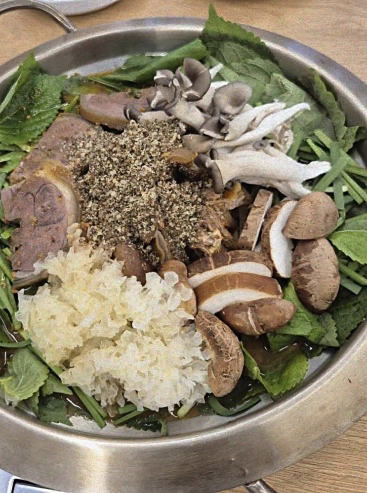  부평역 근처 맛집 만천복집 흑염소 인천부평점에서 즐긴 따끈한 염소전골