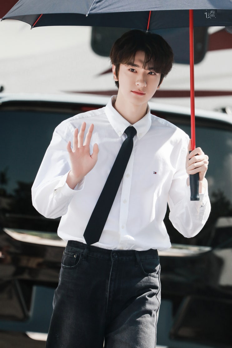  [250911] 절월량(折月亮) 촬영중인 린이