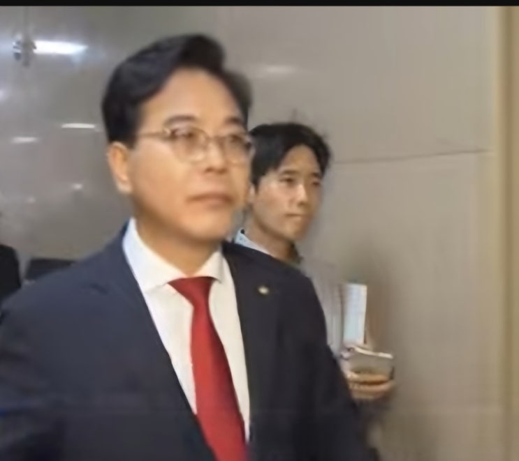 <b>송언석 계엄</b> 옹호 망언 일파만파 커져 의원직 사퇴 촉구 거세