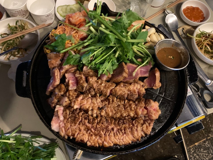  ㅣ신당 맛집ㅣ신당 루프탑 야장 삼겹살 고기 맛집 '태태삼겹 신당 2호점' 후기 및 웨이팅 방법(현장 대기만 가능) 콜키지 가능 술집 내돈내산 뭐쩝일166th
