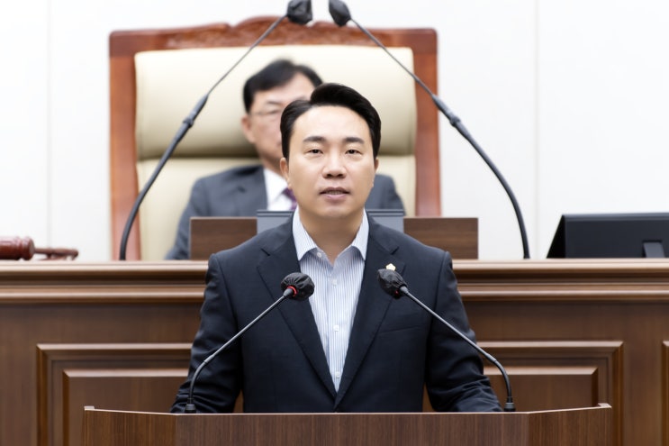  김포시의회 배강민 부의장, “발달장애인 카페·해외출장·폭우 부재…김병수 시장 행정 신뢰 위기”