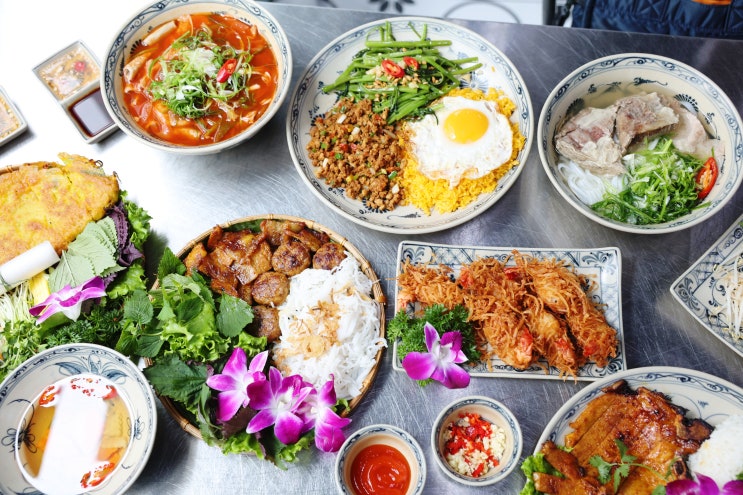  다낭 한시장 근처 맛집 2곳 곱창 쌀국수 반쎄오 한식당 배달