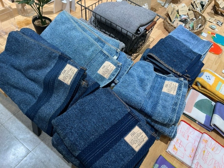  일본 오사카 잡화점 욕실 인테리어 소품 데님 인디고 타올 수건 추천