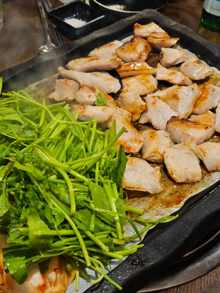  서여의도/국회의사당역/여의도 뭉티기, 갑오징어구이 맛집 여의도미나리삼겹 서여의도점