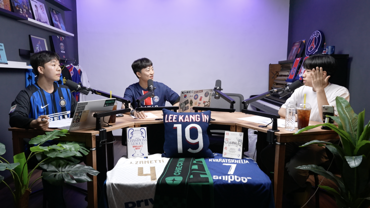  럭키02 유튜브스튜디오 촬영 결과물 보기