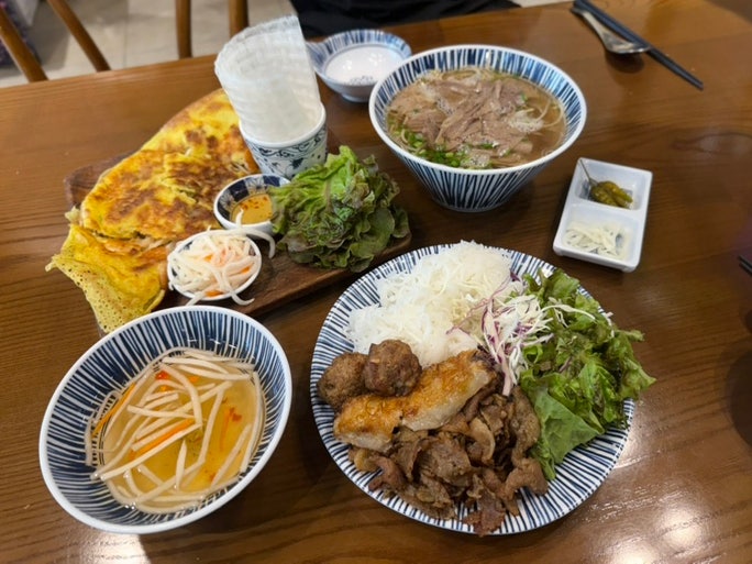  점심 메뉴로 딱! 상인동 쌀국수 맛집 라이첸 월성점