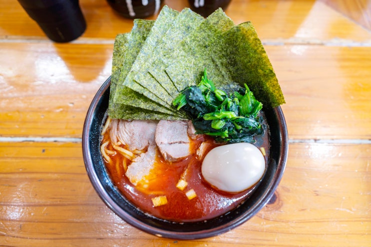  오키나와 라멘 맛집: 멘야 다루마, 이번엔 매운 라멘 by 석영작가
