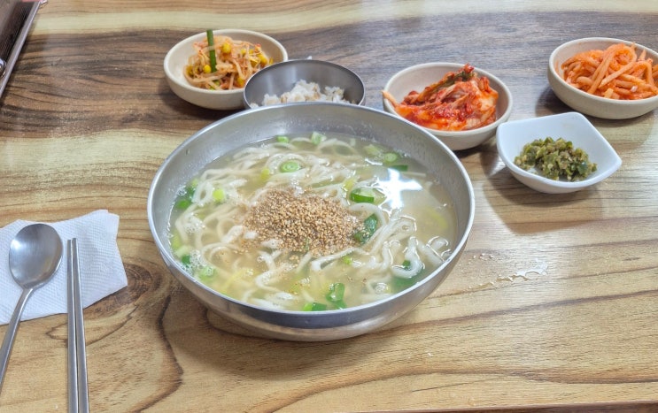  [충북 진천] 할머니 손맛이 느껴지는 든든한 덕산 칼국수 맛집 <허가네시골칼국수>