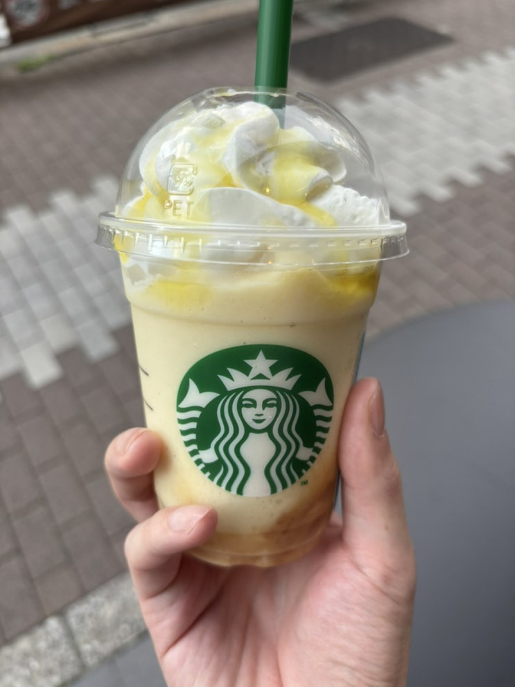  요우나시 생 카라멜 프라푸치노 洋なし 生キャラメル フラペチーノ(9월 일본 스타벅스 한정메뉴)
